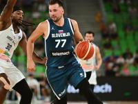 贝博体育- 东契奇遭严防无碍拆解防守 关键球金鸡独立羞辱kd 