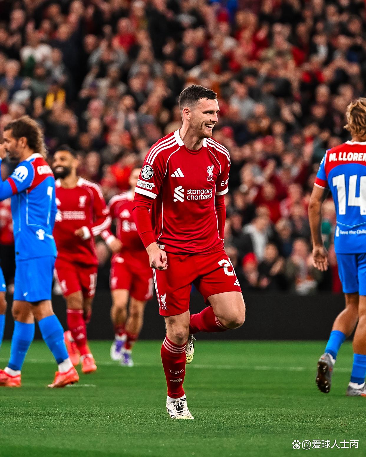 关于萨拉赫在雄鹿比赛中战术调整，回归赛场引发热议！的信息